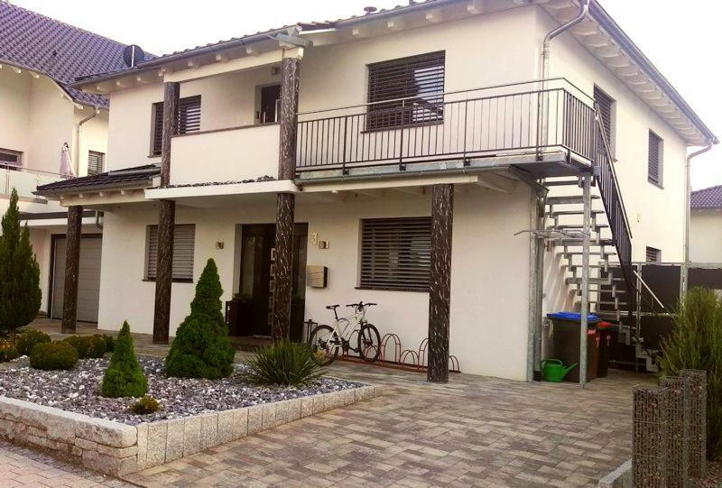 FeWo - bei Tati 95qm Singen  Exterior foto